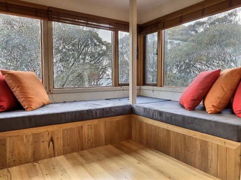 Alpine Walkabout Alpine Getaways - Accommodation Resorts 6