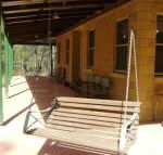 Back to the Bush - Accommodation Resorts
