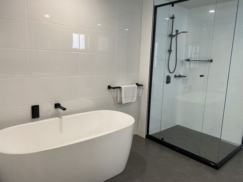 Arise Hedge - Accommodation Resorts 5