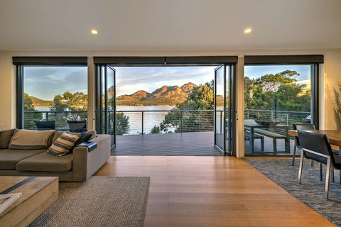 The Moorings - Accommodation Resorts 1