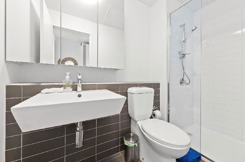 A Stylish & Comfy CBD Studio Near Southern Cross - Accommodation Resorts 2