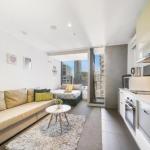 A Charming Studio With Stunning City Views - Accommodation Resorts 0