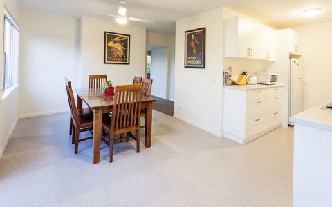 Point Lonsdale Holiday Apartments - Accommodation Resorts 6