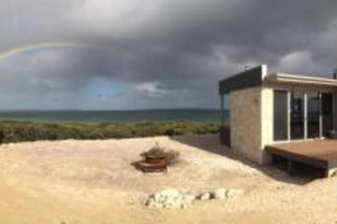 DEstrees Bay Beach House - Accommodation Resorts 1