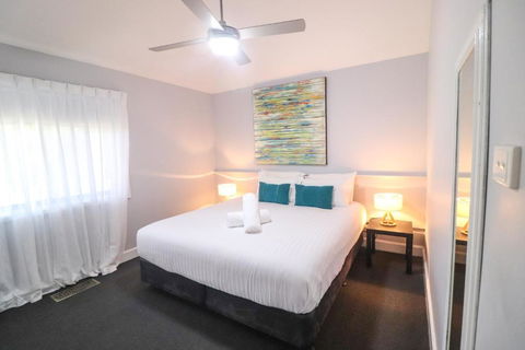 Wintersun Villa In Raffertys Resort - Accommodation Resorts 3