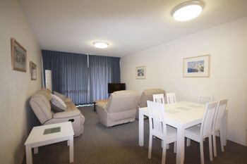 Radburn Unit 2 17 Ondine Close - Accommodation Resorts 0