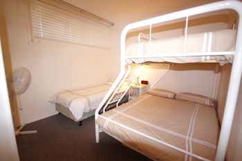 Radburn Unit 2 17 Ondine Close - Accommodation Resorts 3