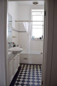 Expansive French Style Apartment H343 - Accommodation Resorts 4