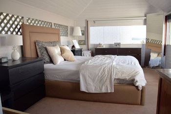 Expansive French Style Apartment H343 - Accommodation Resorts 1