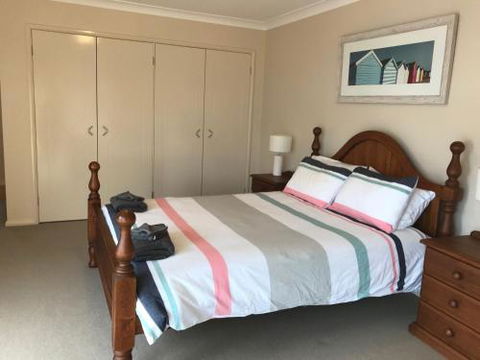 DAY DREAMING On DONLAN - Accommodation Resorts 3