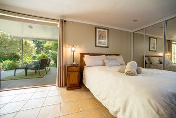 Belle La Vie B & B - Accommodation Resorts 0