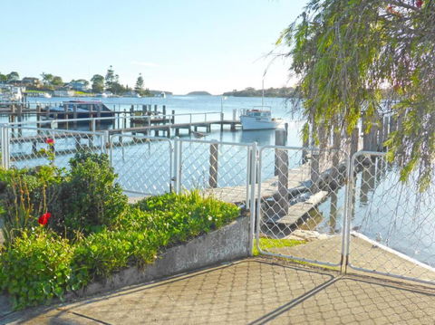 HAIS18G Riverside Delight - Accommodation Resorts 2