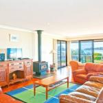 HAIS18G Riverside Delight - Accommodation Resorts 0