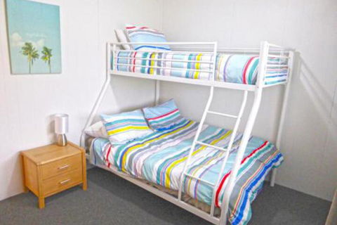 The Relax Shack At Culburra Beach Sleeps 7 - Accommodation Resorts 4