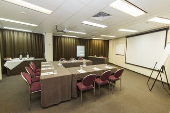 Holiday Inn Townsville - Accommodation Resorts 5