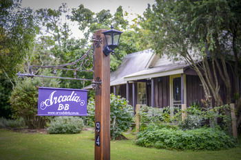 Arcadia Bed & Breakfast & Cottages - Accommodation Resorts 0