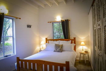 Arcadia Bed & Breakfast & Cottages - Accommodation Resorts 2