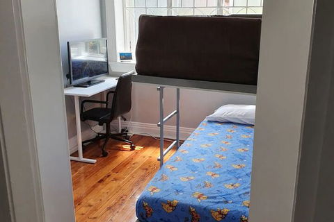 Incredible Location 2 Bedroom Bondi Beach Apartment - Accommodation Resorts 4