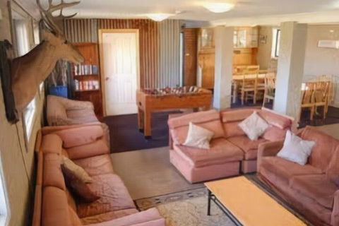 East Lake Travellers Lodge - Accommodation Resorts 2