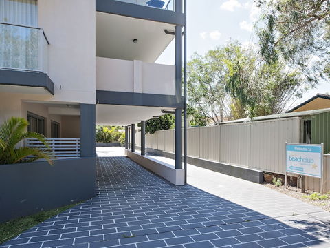 Shoal Bay Beachclub Apartments - Accommodation Resorts 3