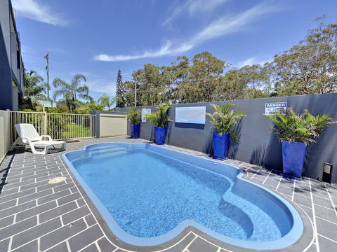 Shoal Bay Beachclub Apartments - Accommodation Resorts 5