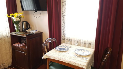 The Postmaster Inn BnB - Accommodation Resorts 1