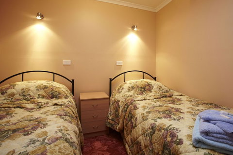 North East Rest Awhile Bed & Breakfast - Accommodation Resorts 4