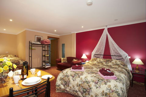 North East Rest Awhile Bed & Breakfast - Accommodation Resorts 6