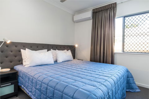 Blue Lagoon Villa B - Accommodation Resorts 6