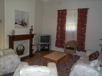Aaron Cottage - Accommodation Resorts 2