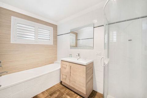 Forresters Beach Bed & Breakfast - Accommodation Resorts 7