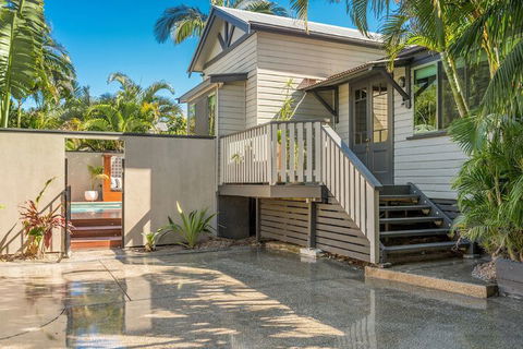 A PERFECT STAY - 3 Little Pigs - Accommodation Resorts 1