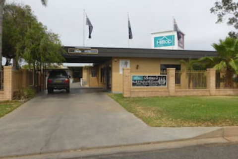 Hilltop Motel - Accommodation Resorts 0