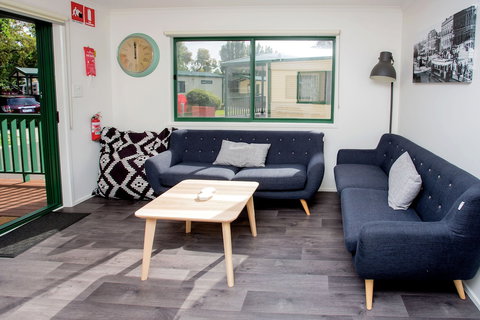 Eureka Stockade Holiday Park - Accommodation Resorts 4