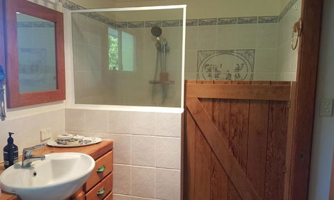 Artisan Spa Views - Accommodation Resorts 6