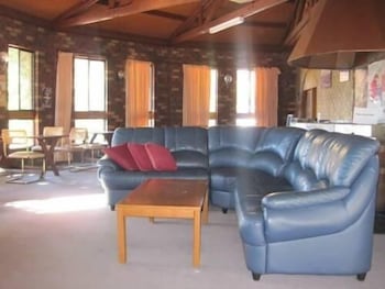 Desert Rose Inn Alice Springs - Accommodation Resorts 3