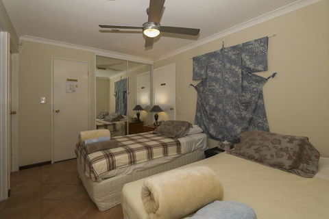 The Good Life B & B - Accommodation Resorts 7
