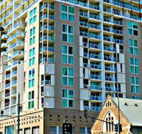 Adelaide DressCircle Apartments North Terrace - Accommodation Resorts
