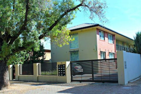 Adelaide DressCircle Apartments Childers Street - Accommodation Resorts 0