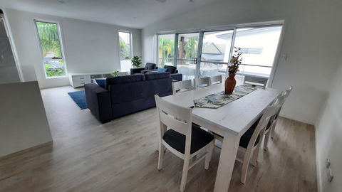 Moby Dick Waterfront Resort Motel - Accommodation Resorts 3