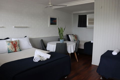 Almare Tourist Motel - Accommodation Resorts 4