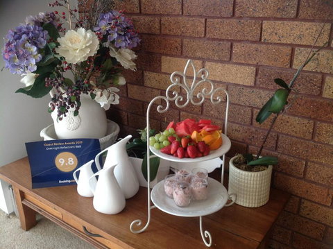 Overnight Reflections B & B - Accommodation Resorts 1