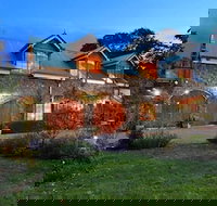 Mary Card's Coach House - Accommodation Resorts