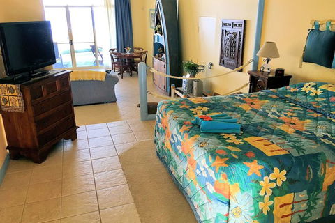 Al Mare Beachfront Retreat - Accommodation Resorts 4