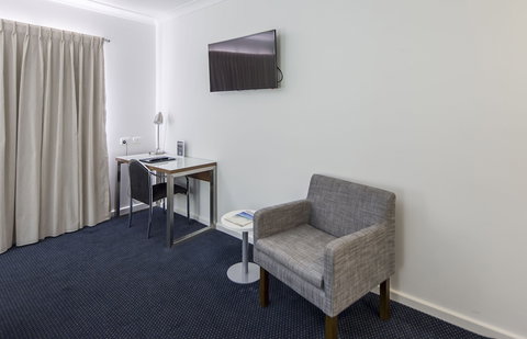 Ocean Centre Hotel - Accommodation Resorts 6