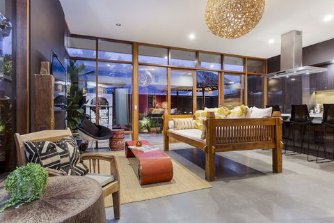 Sticky Rice Villas - Accommodation Resorts 6