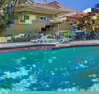 Pacific Waves - Accommodation Resorts