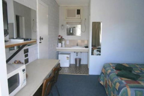 Nhill Holiday Inn - Accommodation Resorts 2