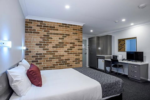 Bushmans Motor Inn - Accommodation Resorts 5