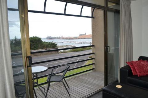 Accommodation Portland Victoria - Accommodation Resorts 3